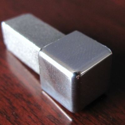 購入 8mm スタッドレスタイヤ メタル トリムコーナー online manufacture